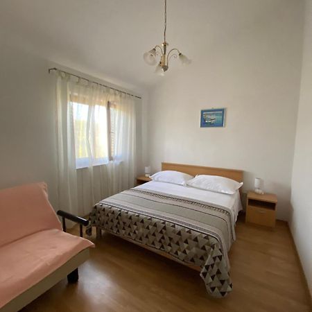 Apartmani Silence Rogoznica  Luaran gambar