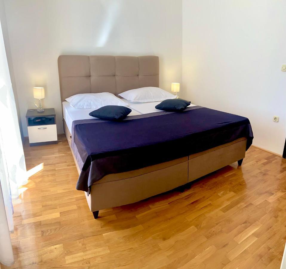 Apartmani Silence Rogoznica  Luaran gambar