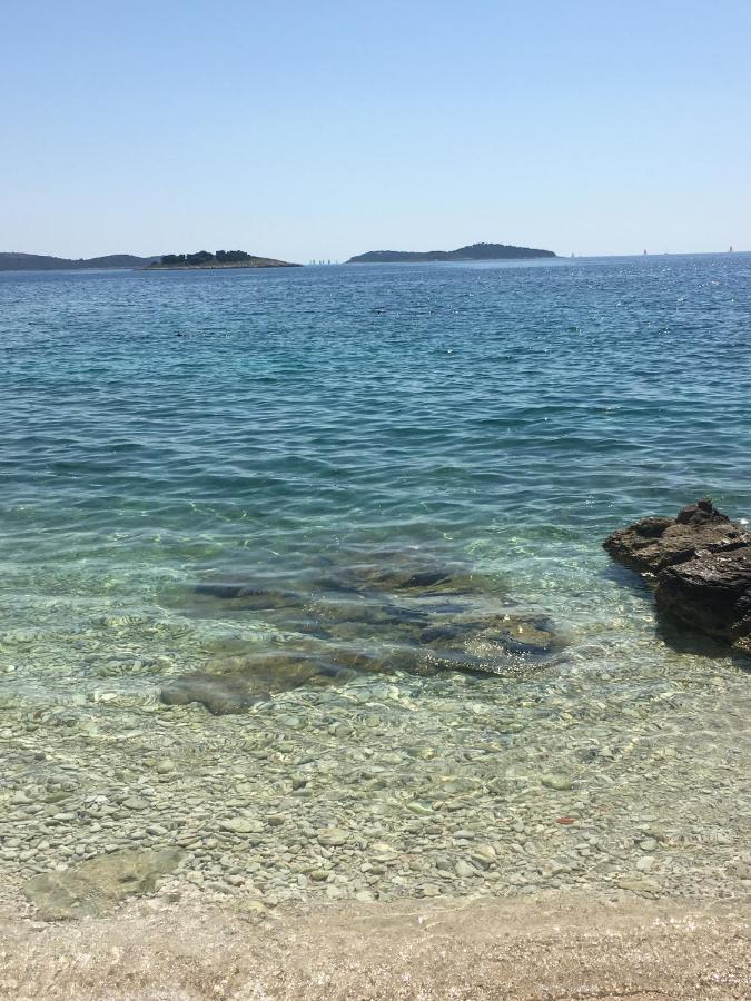Apartmani Silence Rogoznica  Luaran gambar