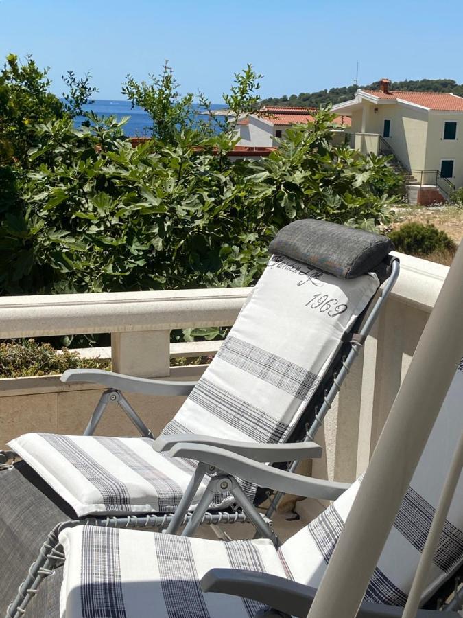 Apartmani Silence Rogoznica  Luaran gambar