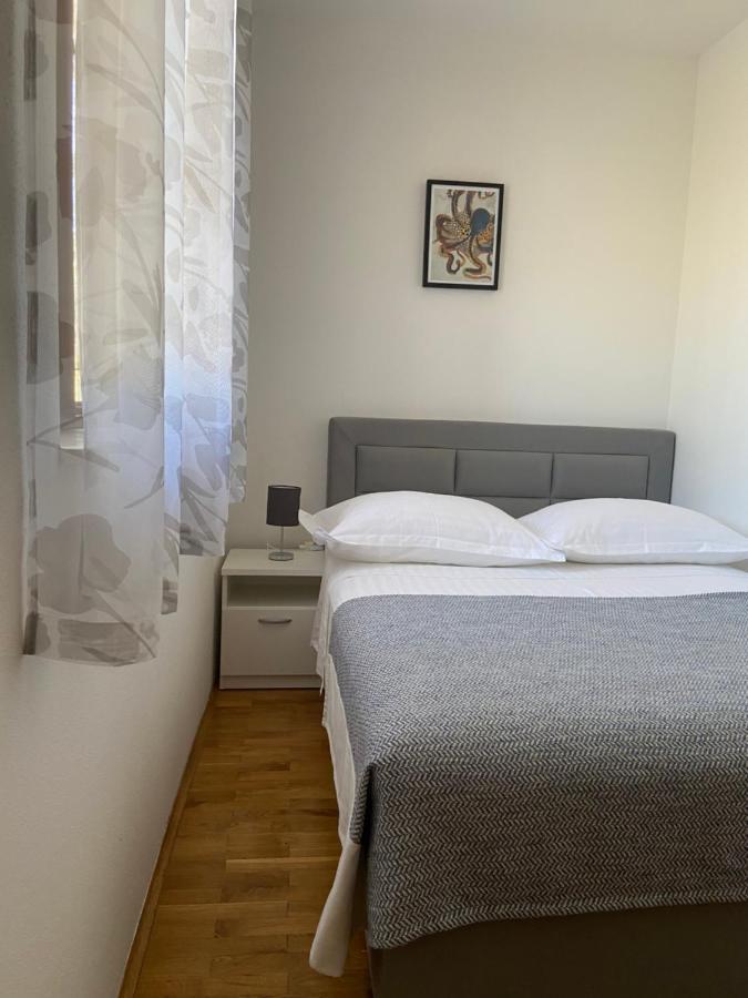 Apartmani Silence Rogoznica  Luaran gambar